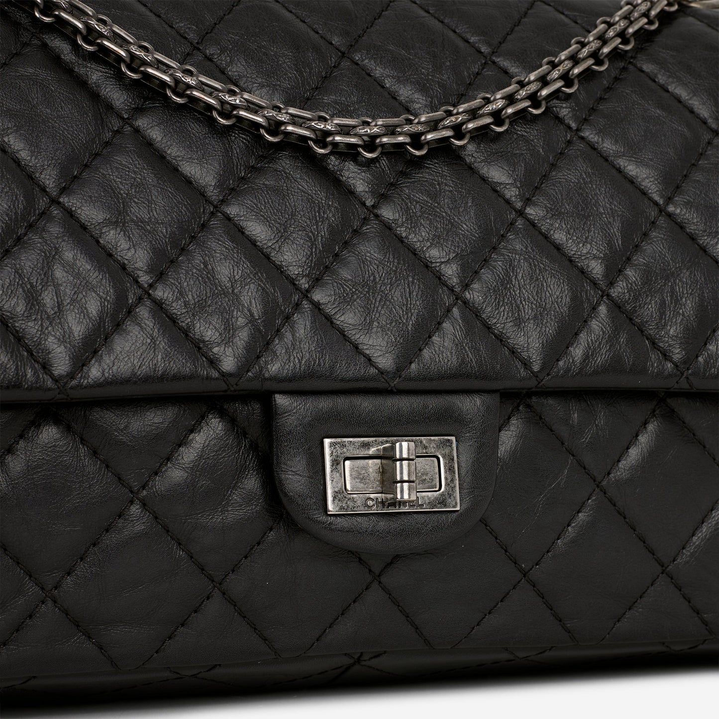 Chanel 2.55 Reissue 226 - Black Crumpled Calfskin | Ruthenium Hardware