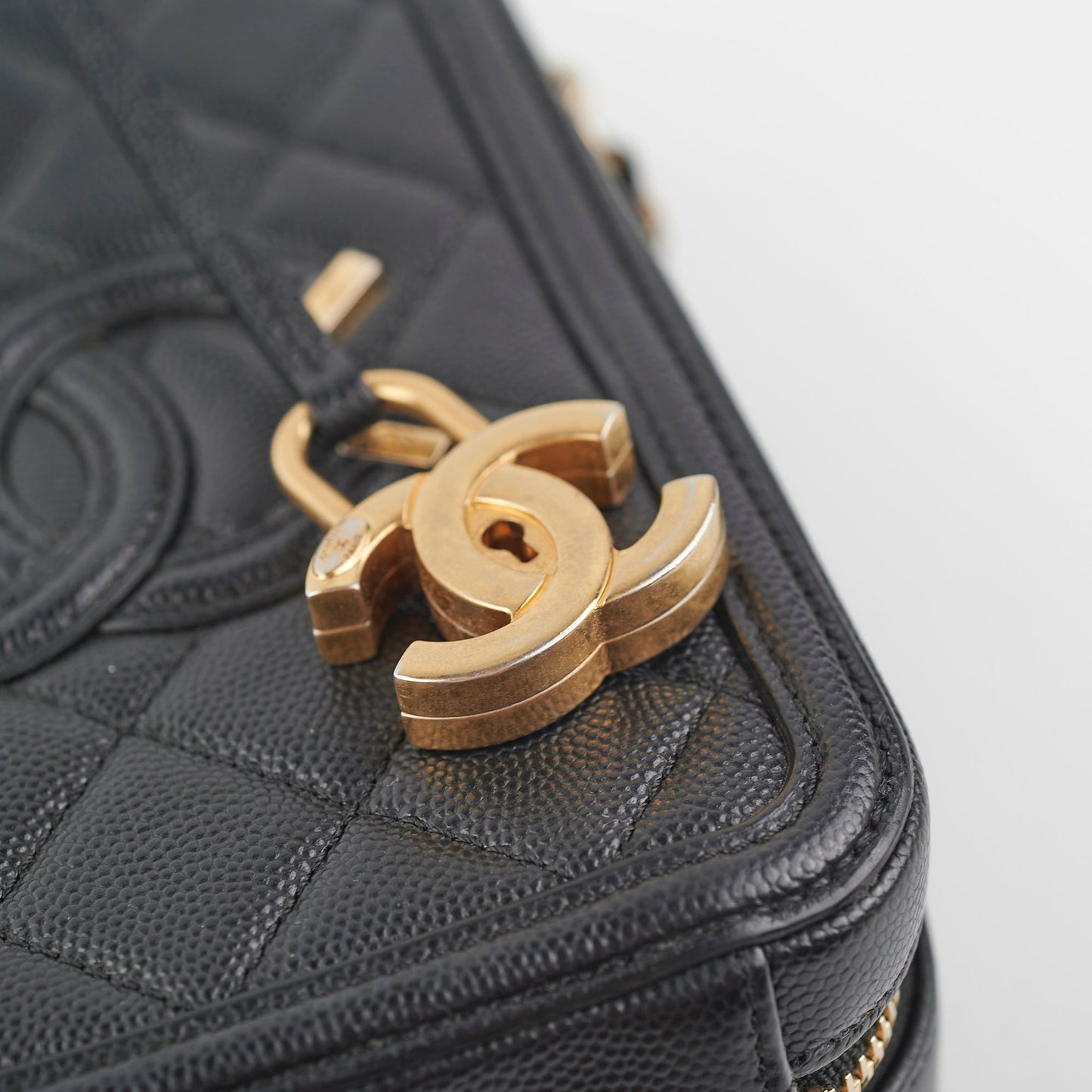 Chanel Caviar CC Filigree Vertical Vanity Case Bag Black