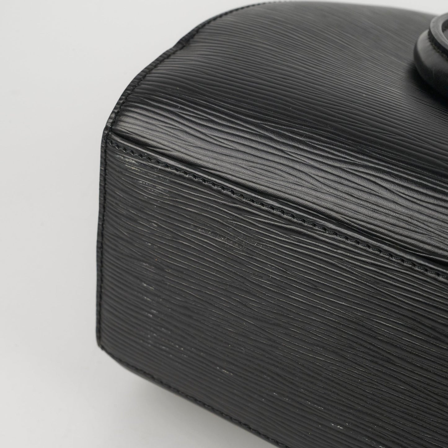 Louis Vuitton Pont Neuf Epi Black Bag