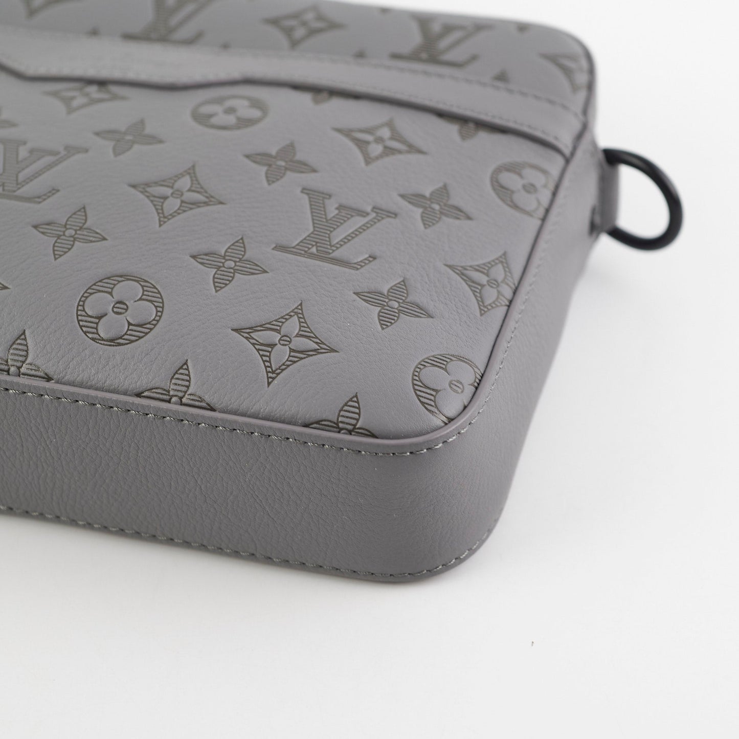 Louis Vuitton Trio Messenger Bag
