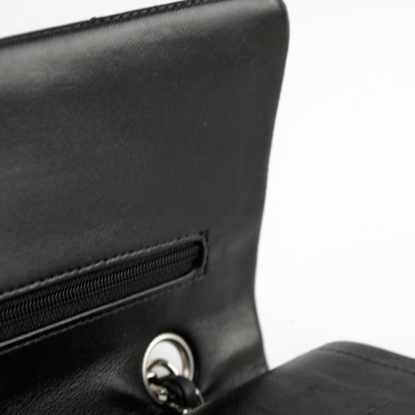 Chanel Classic Flap Medium M/L Lambskin Black