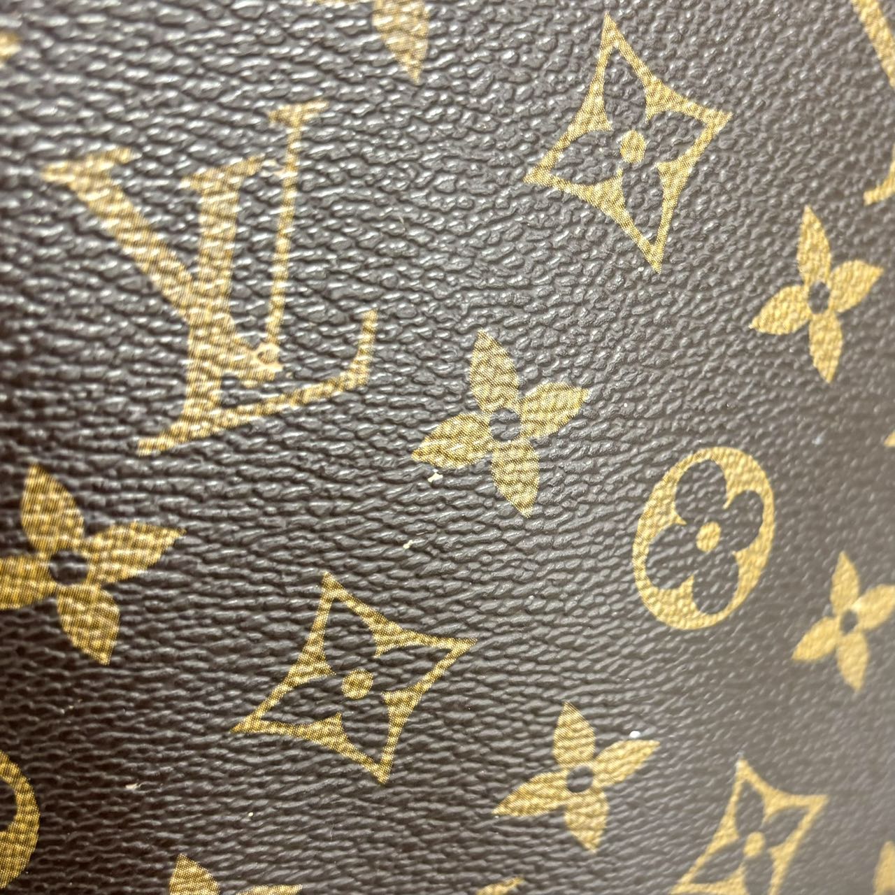 LOUIS VUITTON <br> Monogram Neverfull MM