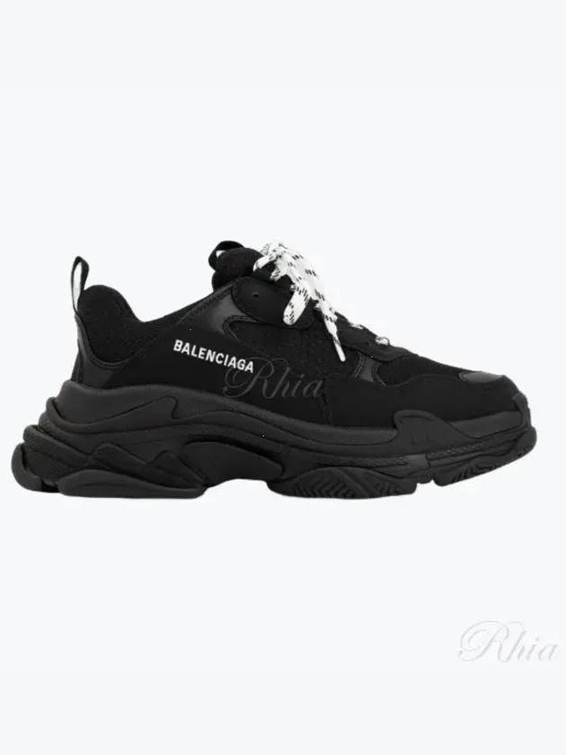 Luxury Balenciaga Trending 2026 Triple S Low Top Sneakers Black