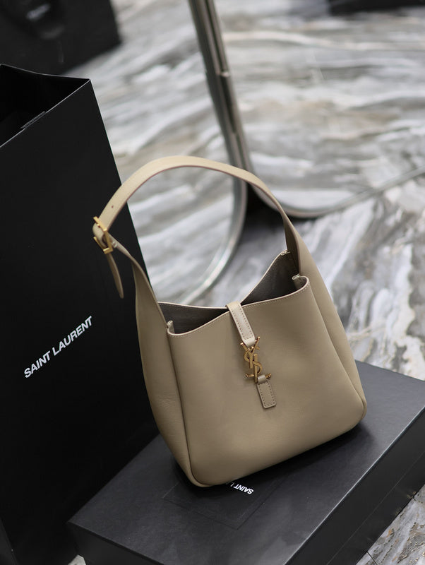 Yves Saint Laurent - Bags - 091