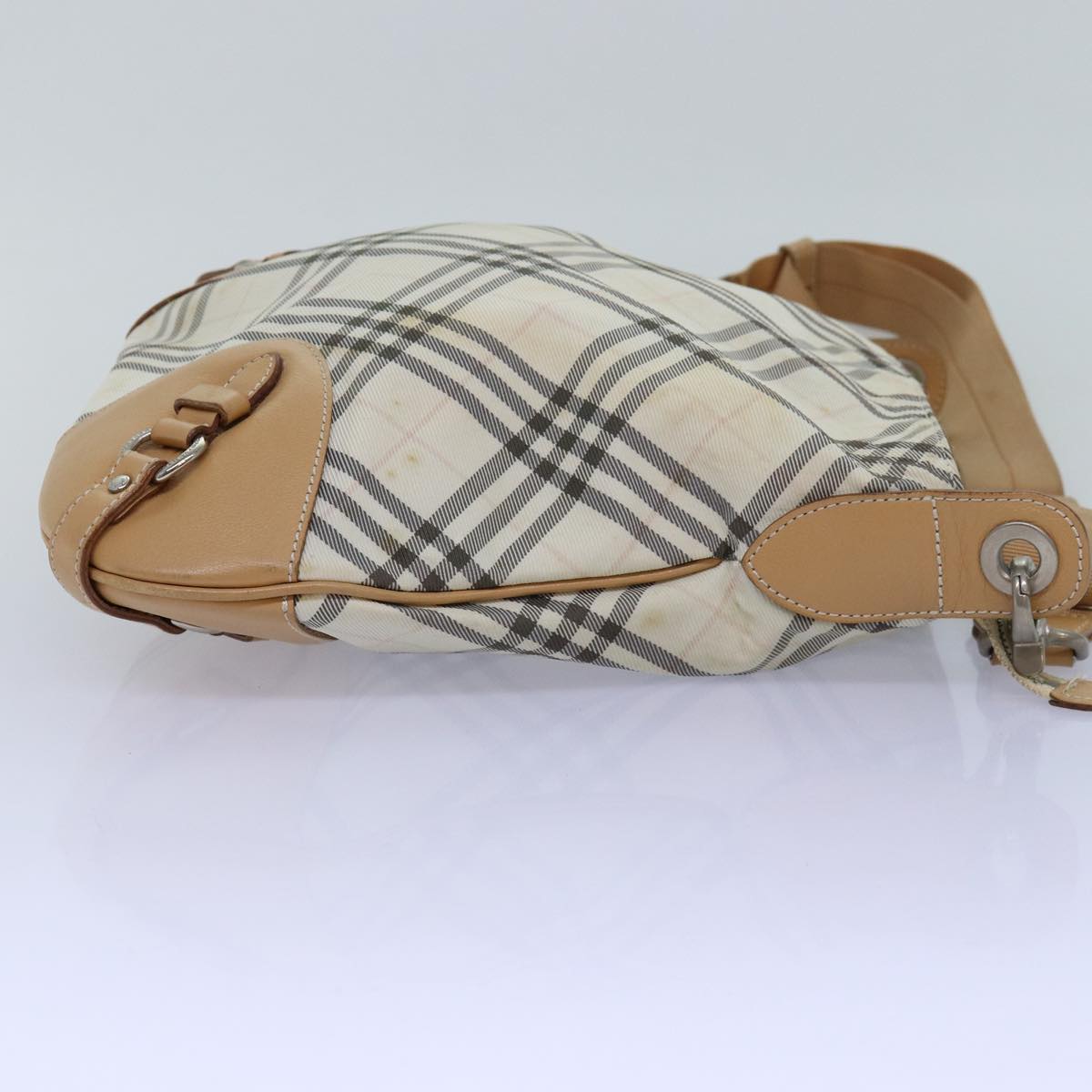 Luxury Burberry Nova Check Shoulder Bag Nylon Beige Auth bs14832