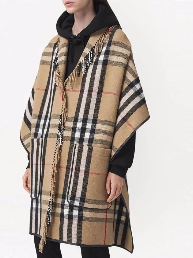 Luxury Burberry ExaGGerated Check Wool Cashmere Cape Archive Beig