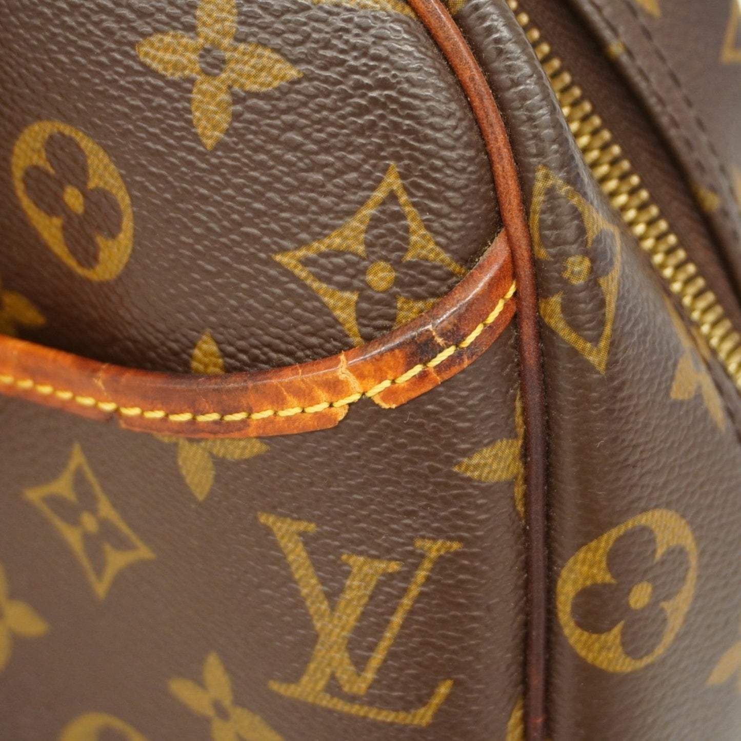 Louis Vuitton Handbag