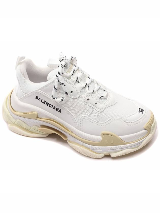 Luxury Balenciaga Trending 2026 Triple S Low-Top Sneakers White