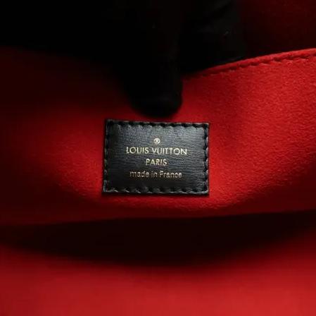 LOUIS VUITTON Fall In Love Onthego MM Monogram Canvas Tote Shoulder Bag Black