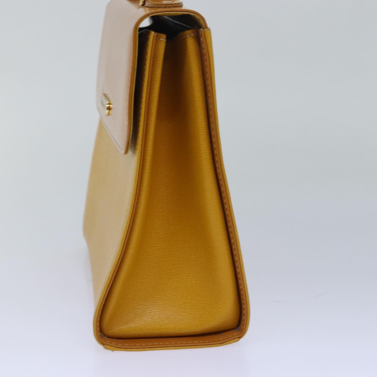 Burberry Handbag - Ewore Bags
