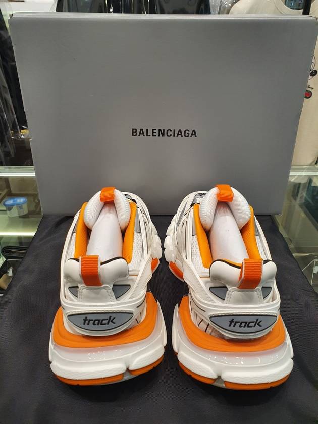 Luxury Balenciaga Trending 2026 Track Trainer Low Top Sneakers White Orange