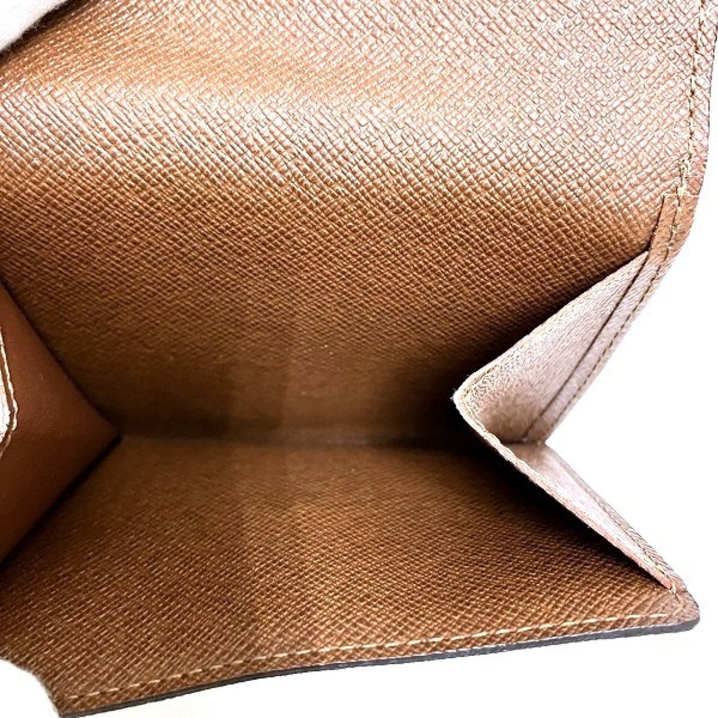 Louis Vuitton Monogram Wallet (Bi-Fold)