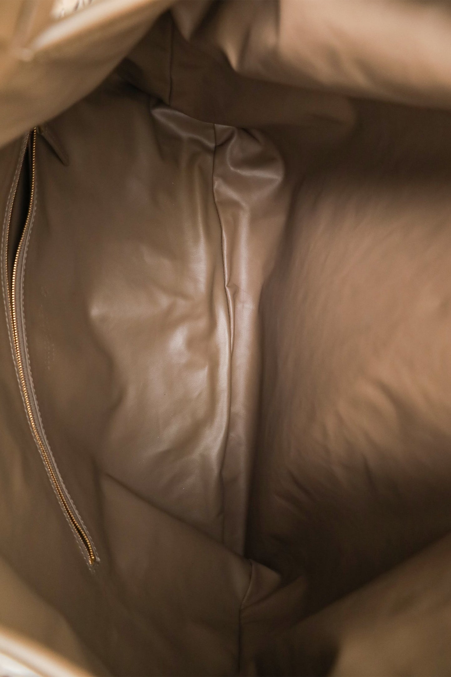 Bottega Veneta Beige Intrecciato Woven Calfskin Leather Large 'Hop' Bag