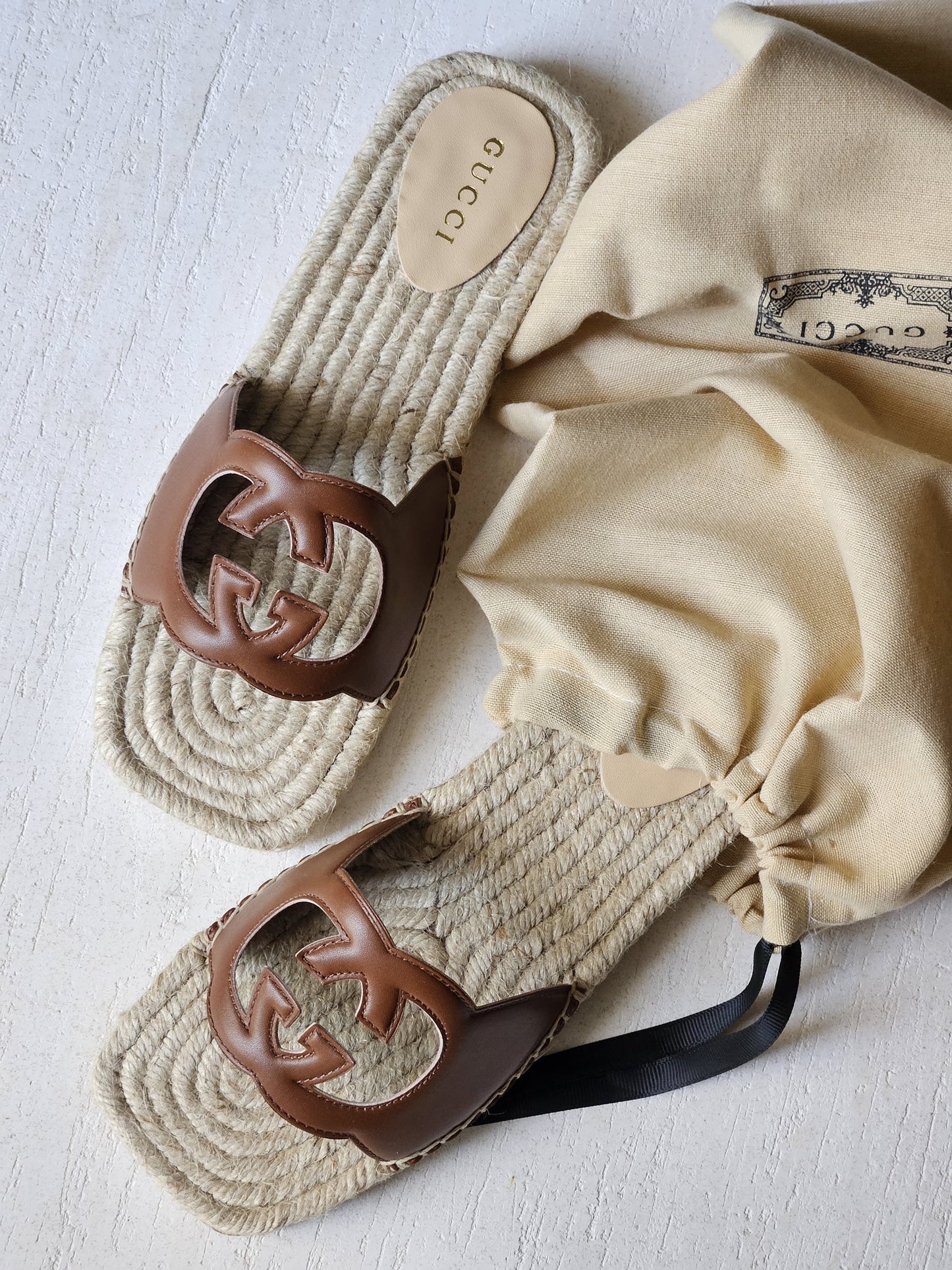 GUCCI