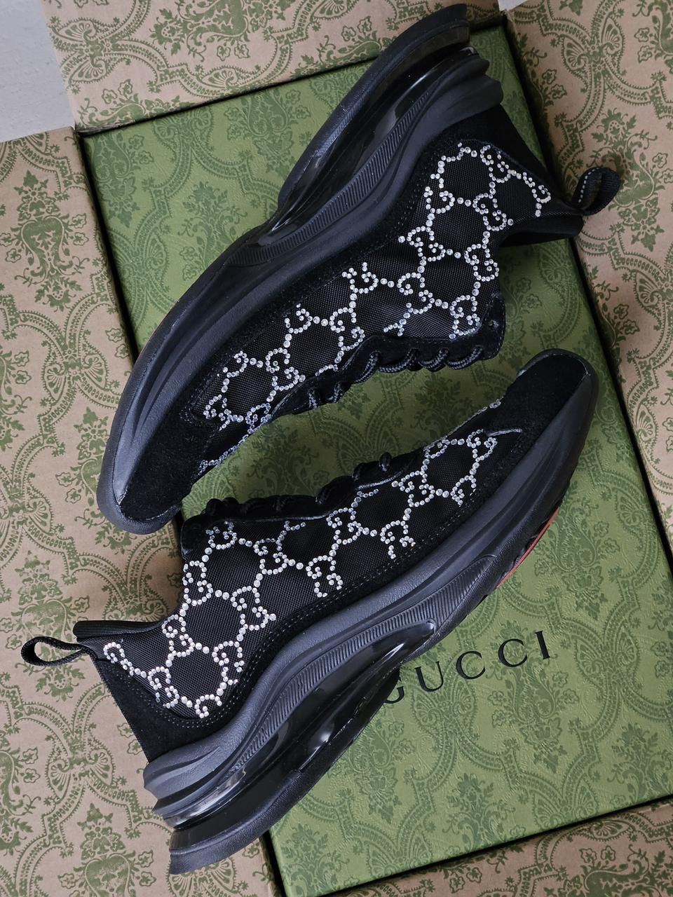 GUCCI