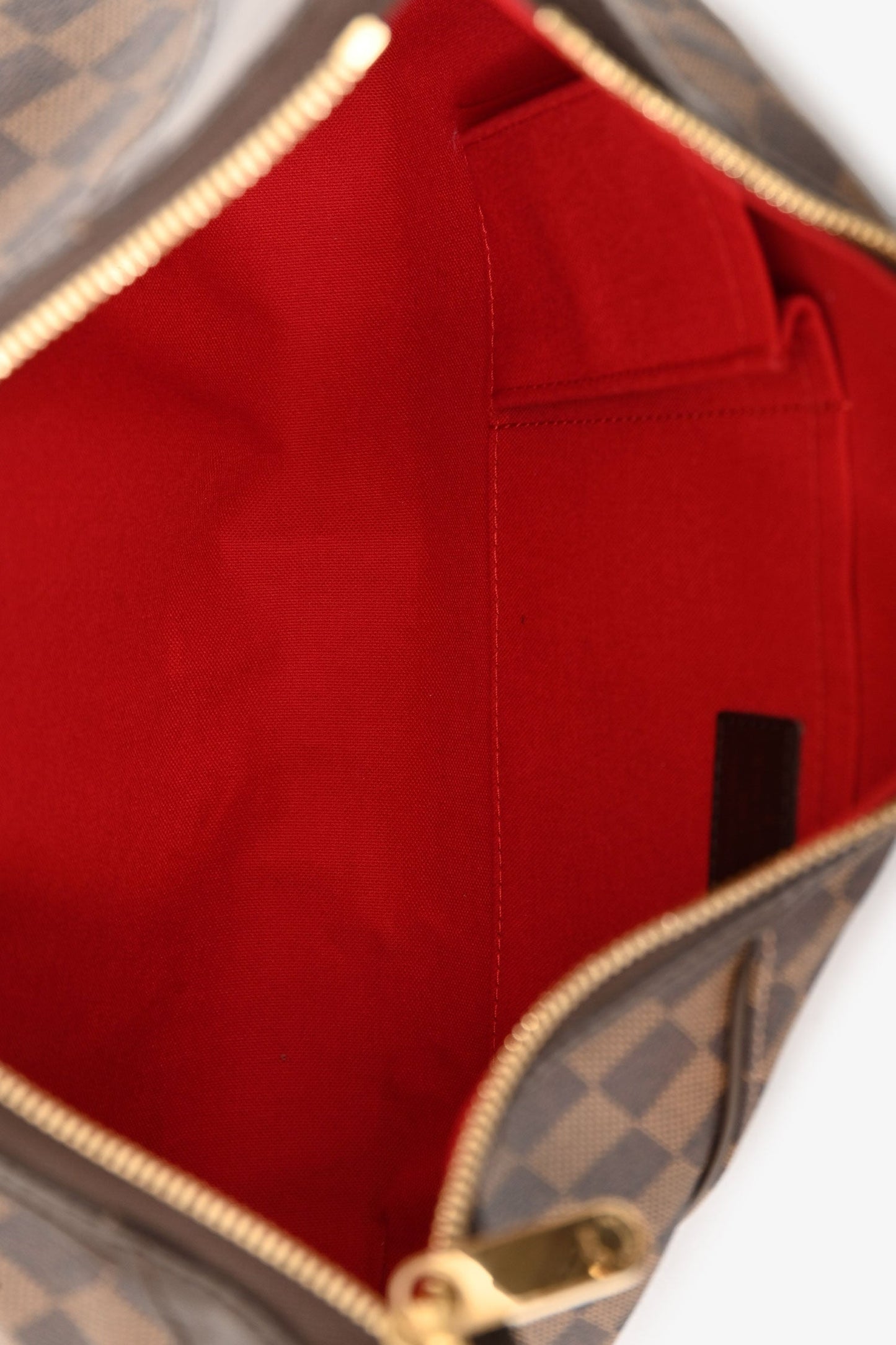 Louis Vuitton 2009 Damier Ebene Canvas Thames GM Shoulder Bag