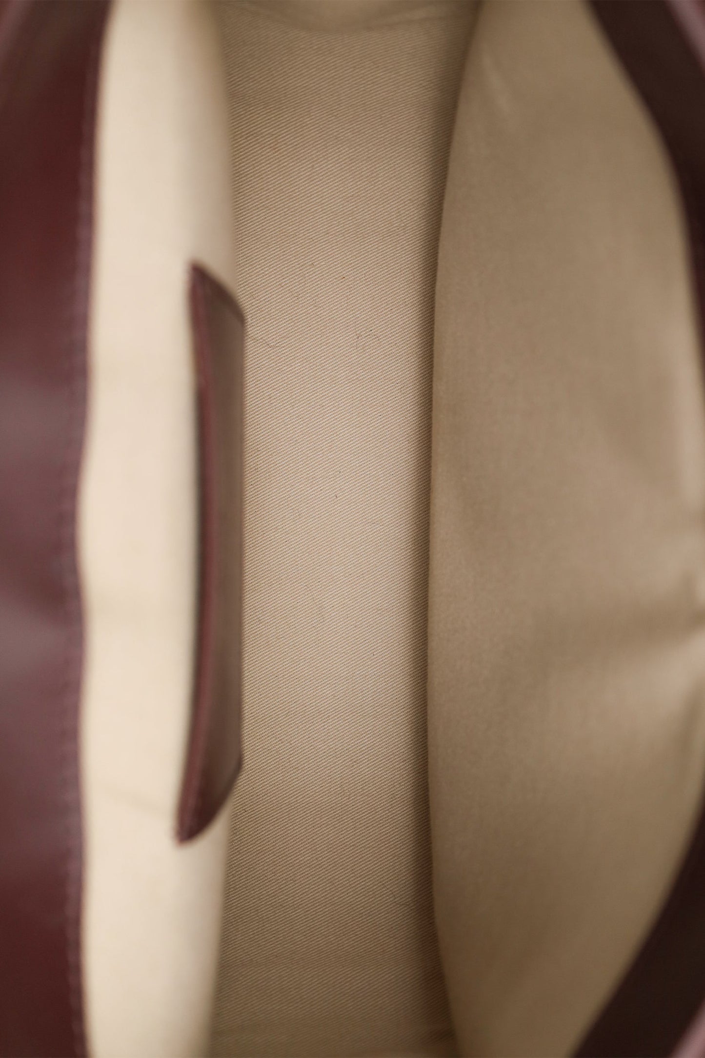 Chloé Burgundy Leather Shoulder Bag With Strap