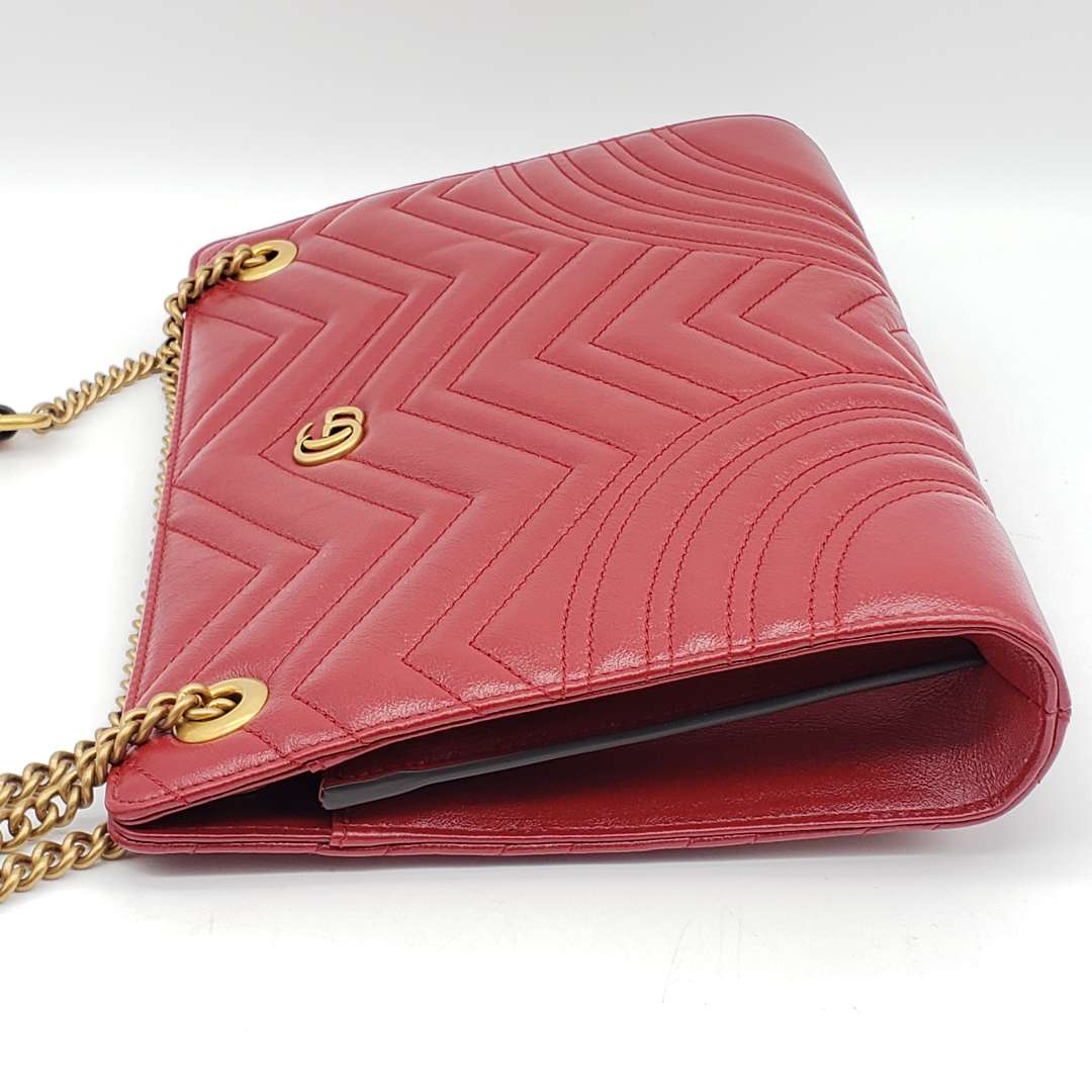 Gucci GG Marmont Quilted Shoulder Bag