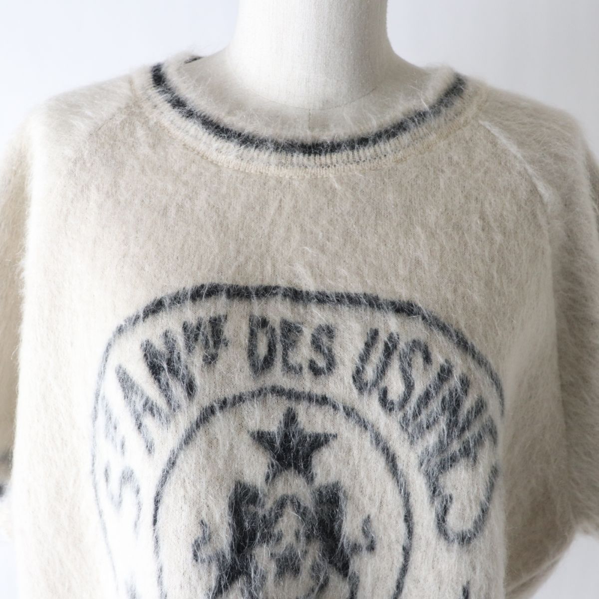 Christian Dior knit Main: 34% mohair, Main: 31% virgin wool, Main: 18% nylon, Main: 13% cashmere, Main: 3% wool Ivoryx black Women 44