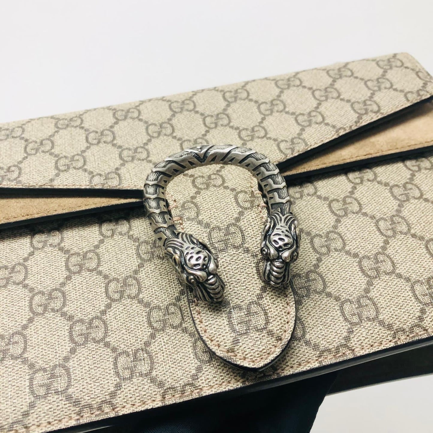 Gucci Monogram Chain Leather Shoulder Bag