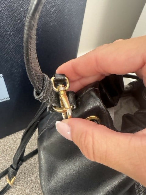 Prada Bucket Bag borse morbide bandoliera soft calf + saffiano - Black