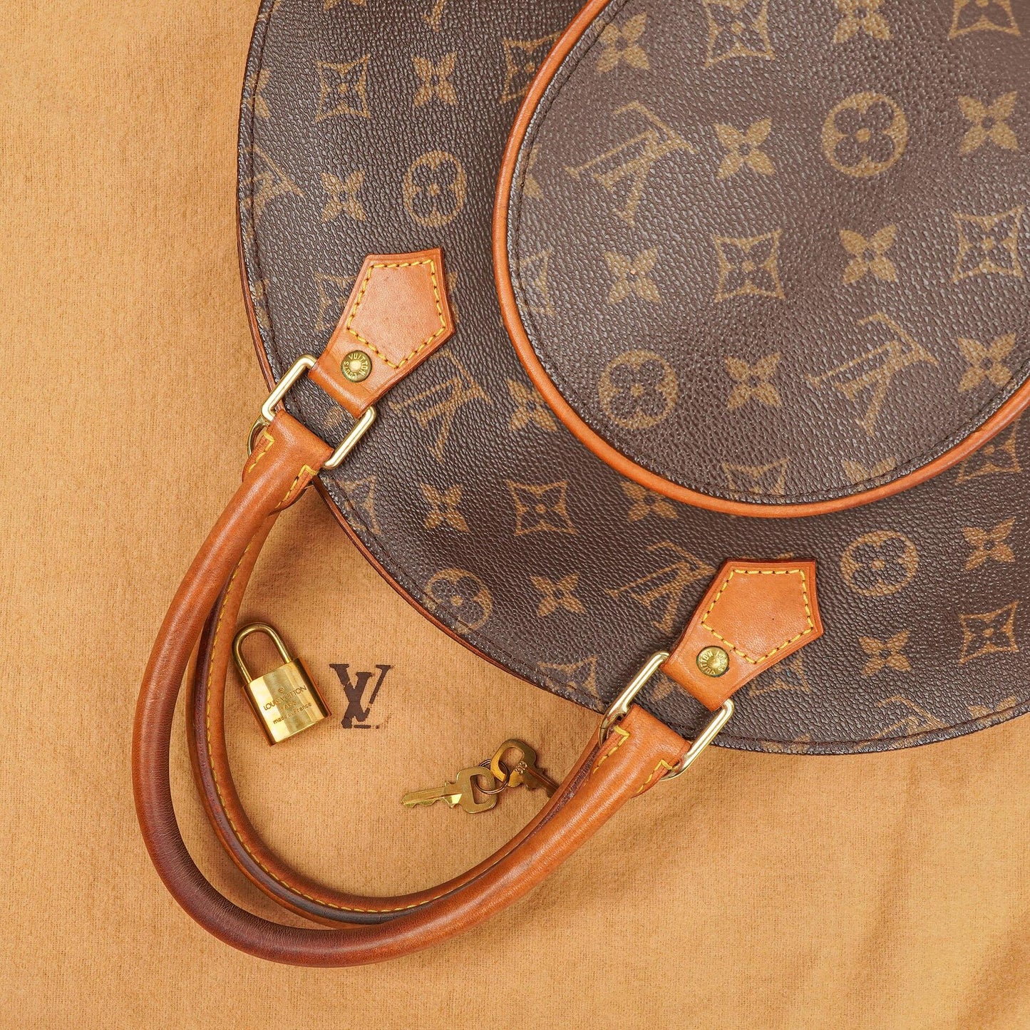 Louis Vuitton Ellipse PM Monogram Canvas Bag, 2000