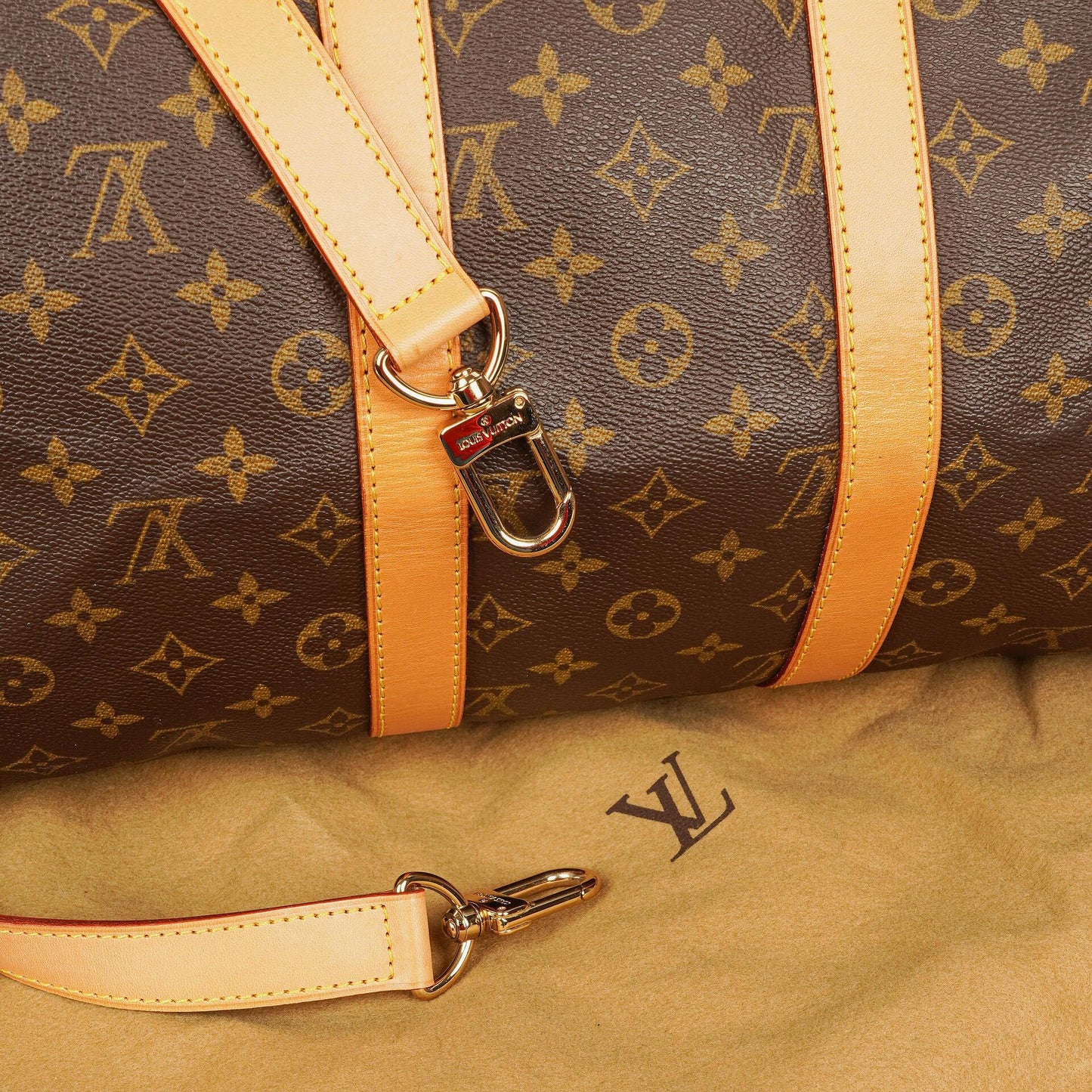 Louis Vuitton Keepall 45 Bandoulière Travel Bag in Monogram Canvas