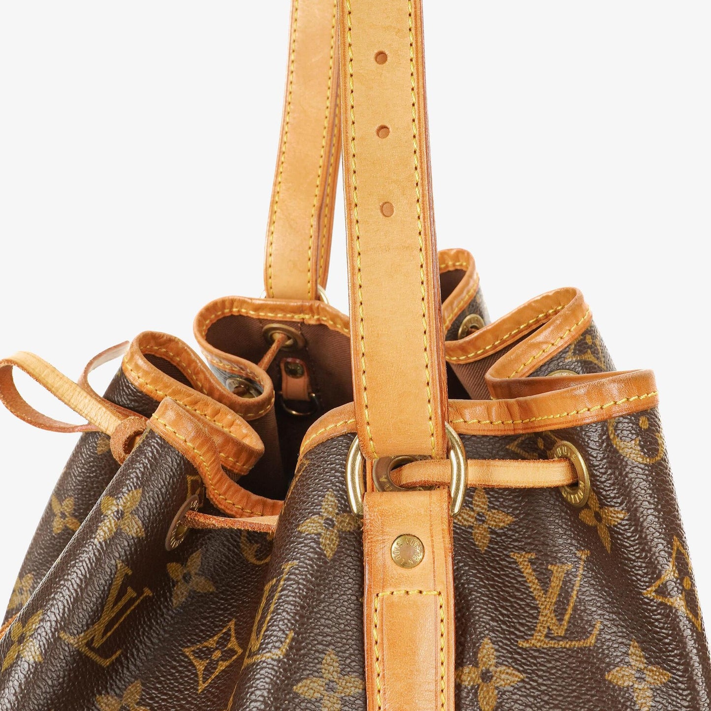 Louis Vuitton Noe Grande GM Monogram Canvas Shoulder Bag