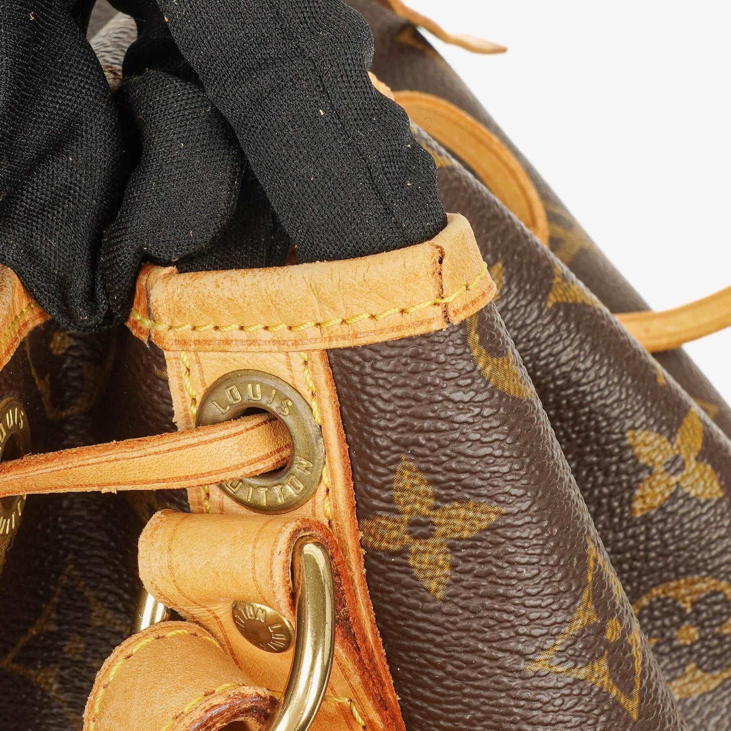 Louis Vuitton Noe Grande GM Monogram Canvas Shoulder Bag