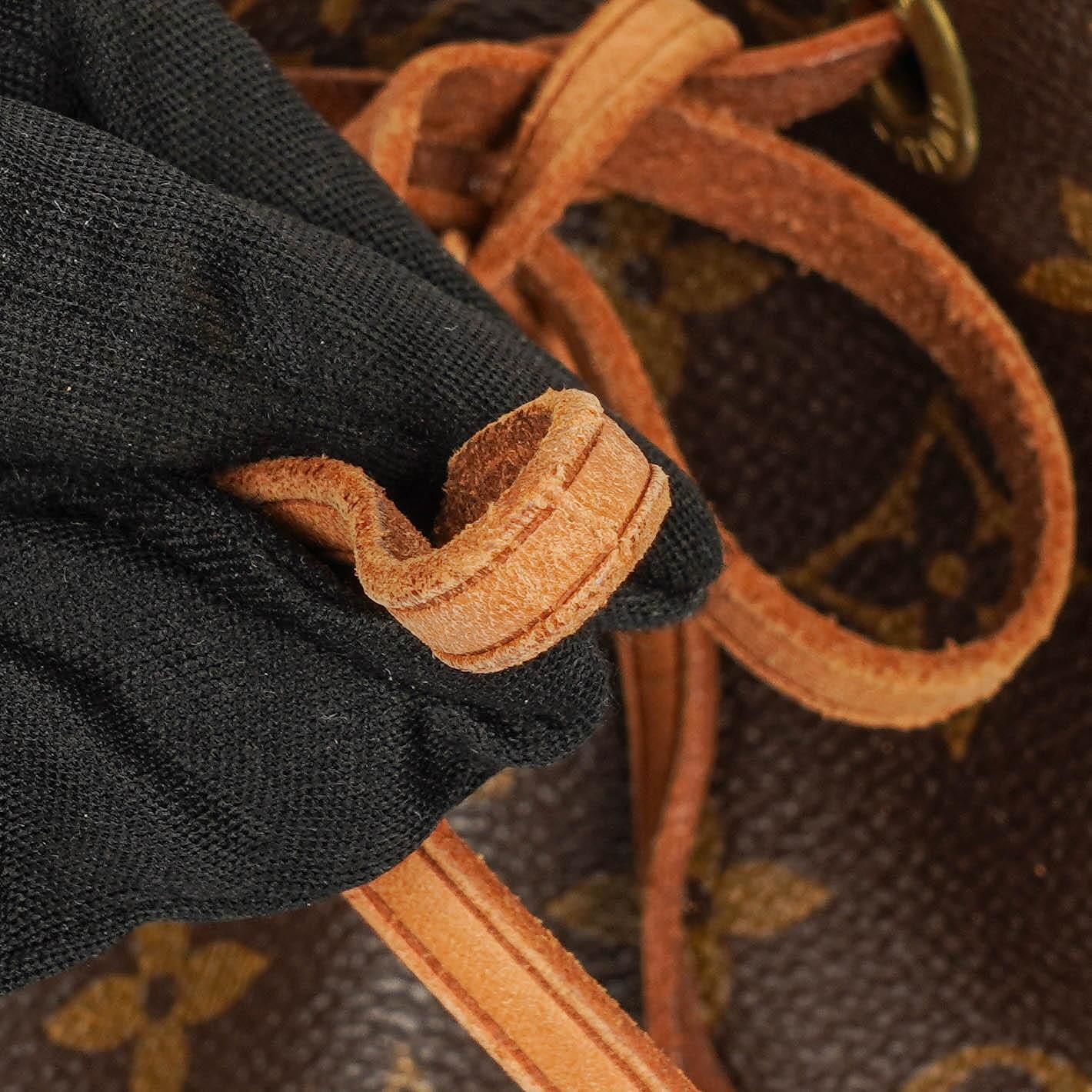 Louis Vuitton Noe Grande GM Monogram Canvas Shoulder Bag