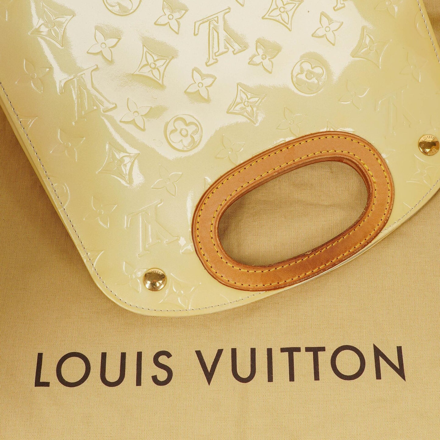 Louis Vuitton Perle Maple Drive Monogram Vernis Bag