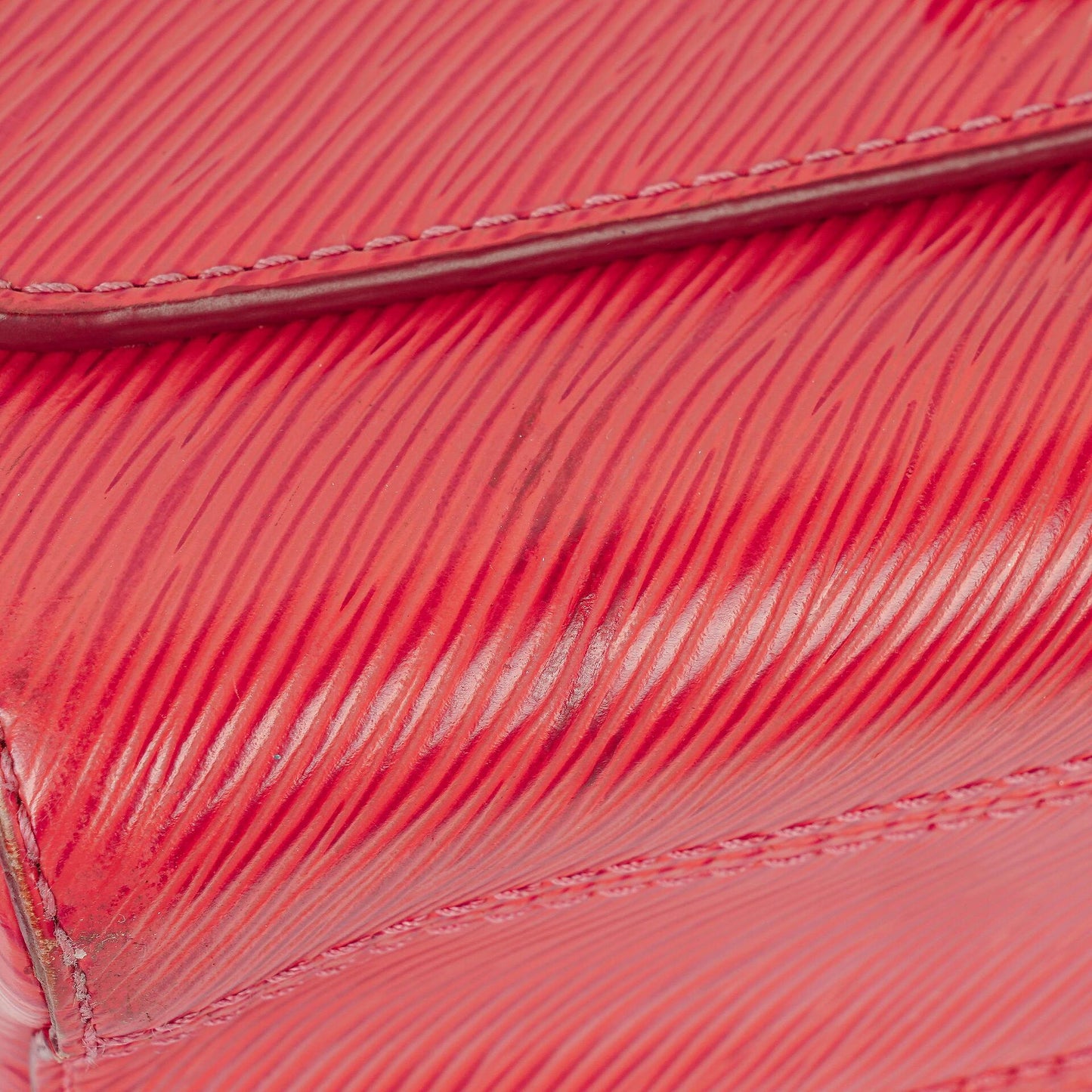 Louis Vuitton Twist MM Hot Pink Epi Leather Shoulder Bag