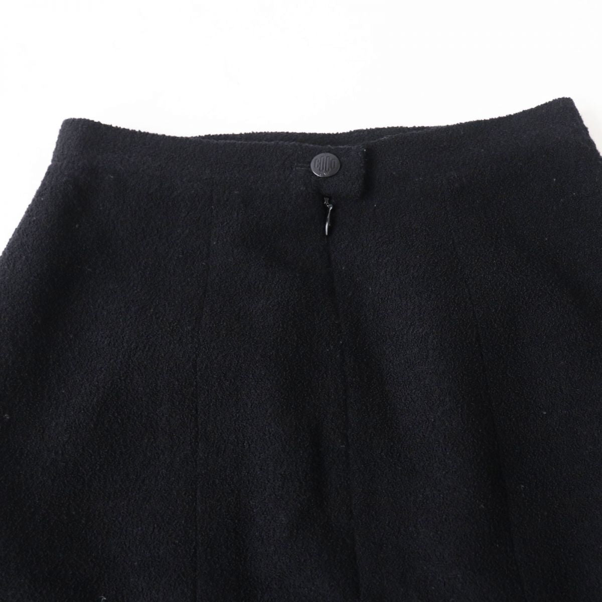CHANEL skirt Outer: 76% wool, Outer: 13% nylon, Outer: 11% silk, Lining: 100% silk black Women 36