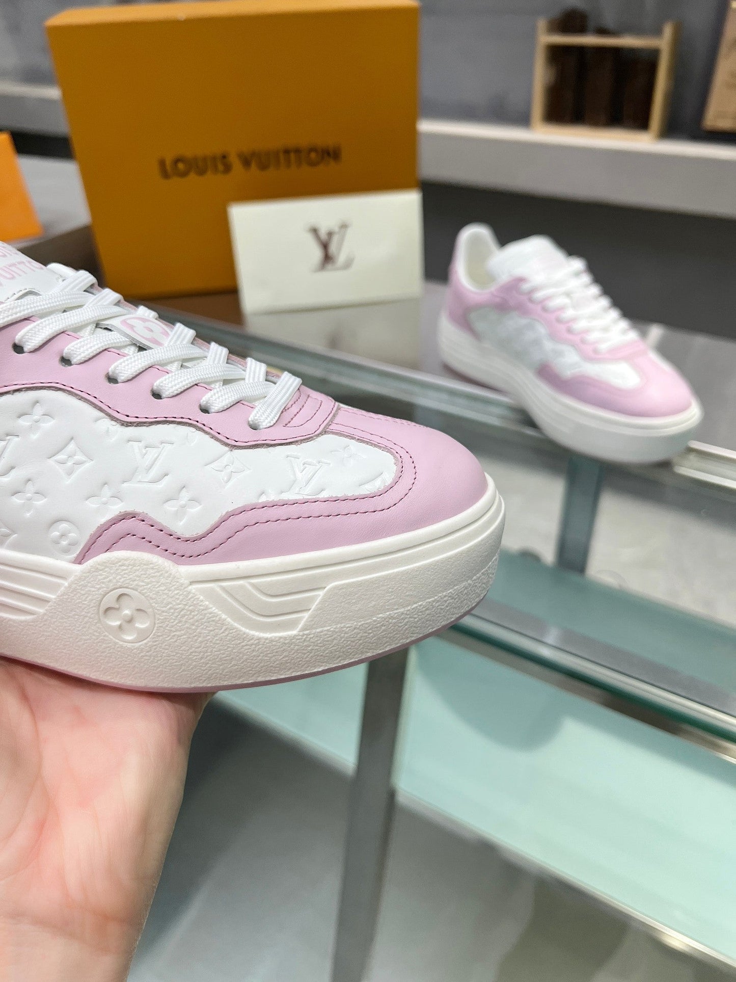 Louis Vuitton Sneakers