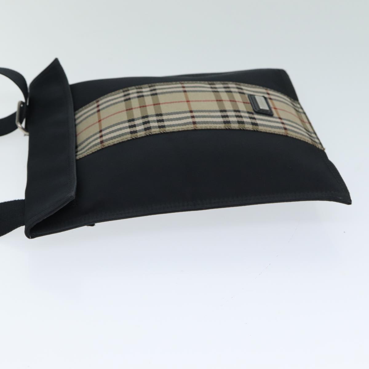 Luxury Burberry Nova Check Shoulder Bag Nylon Beige Black Auth mr272