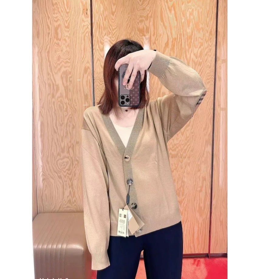 Luxury Burberry Dornoch Camel Women's Cardigan Medium