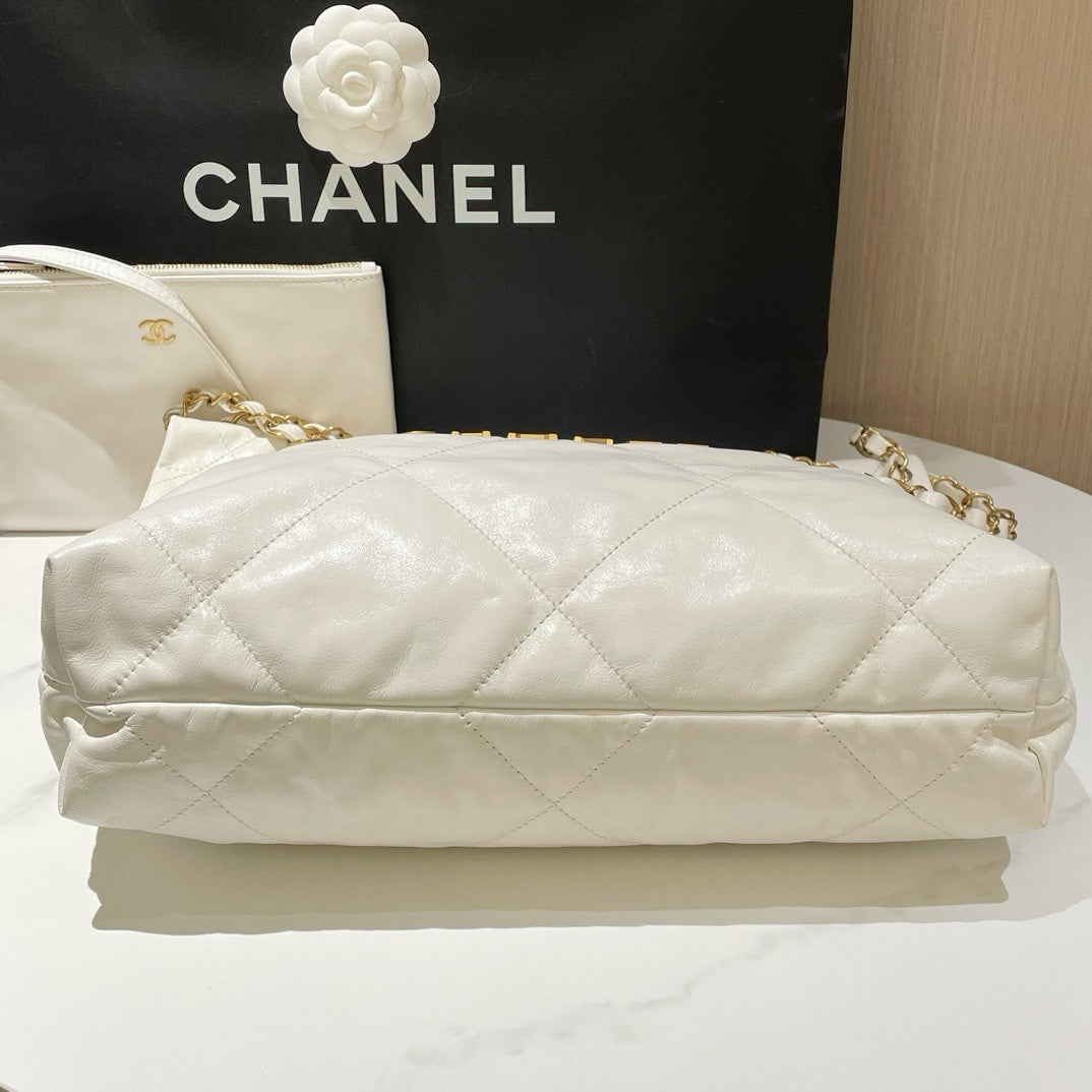 Chanel Shoulder Bag - Ewore Bags