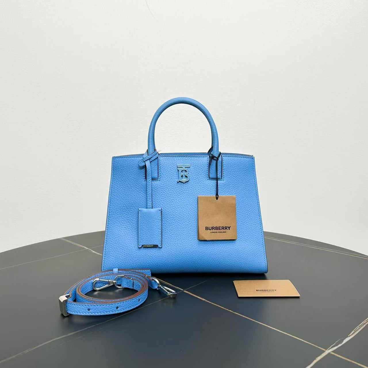 Luxury Burberry Leather Two-Way Bag in Blue - Satchel