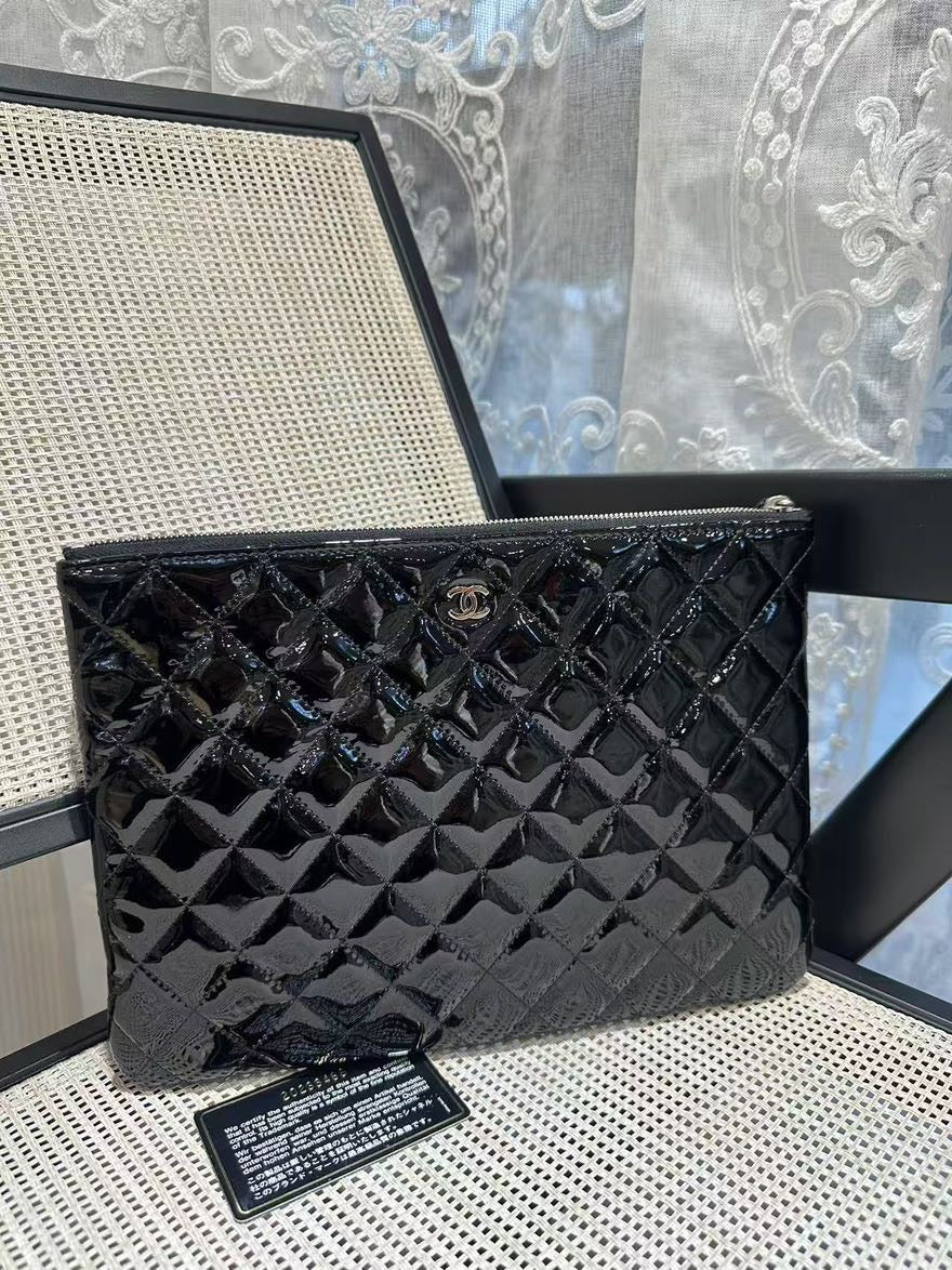 Chanel Clutch Bag - Ewore Bags