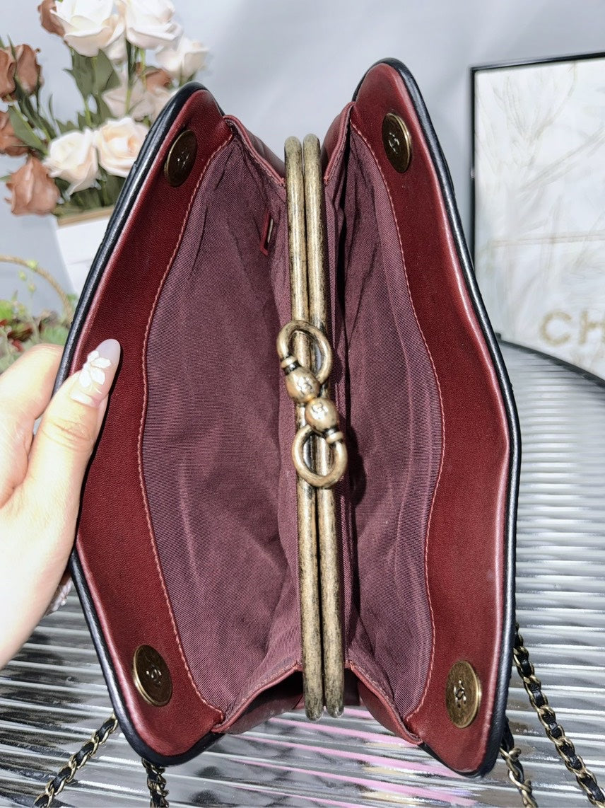 Chanel Shoulder Bag - Ewore Bags