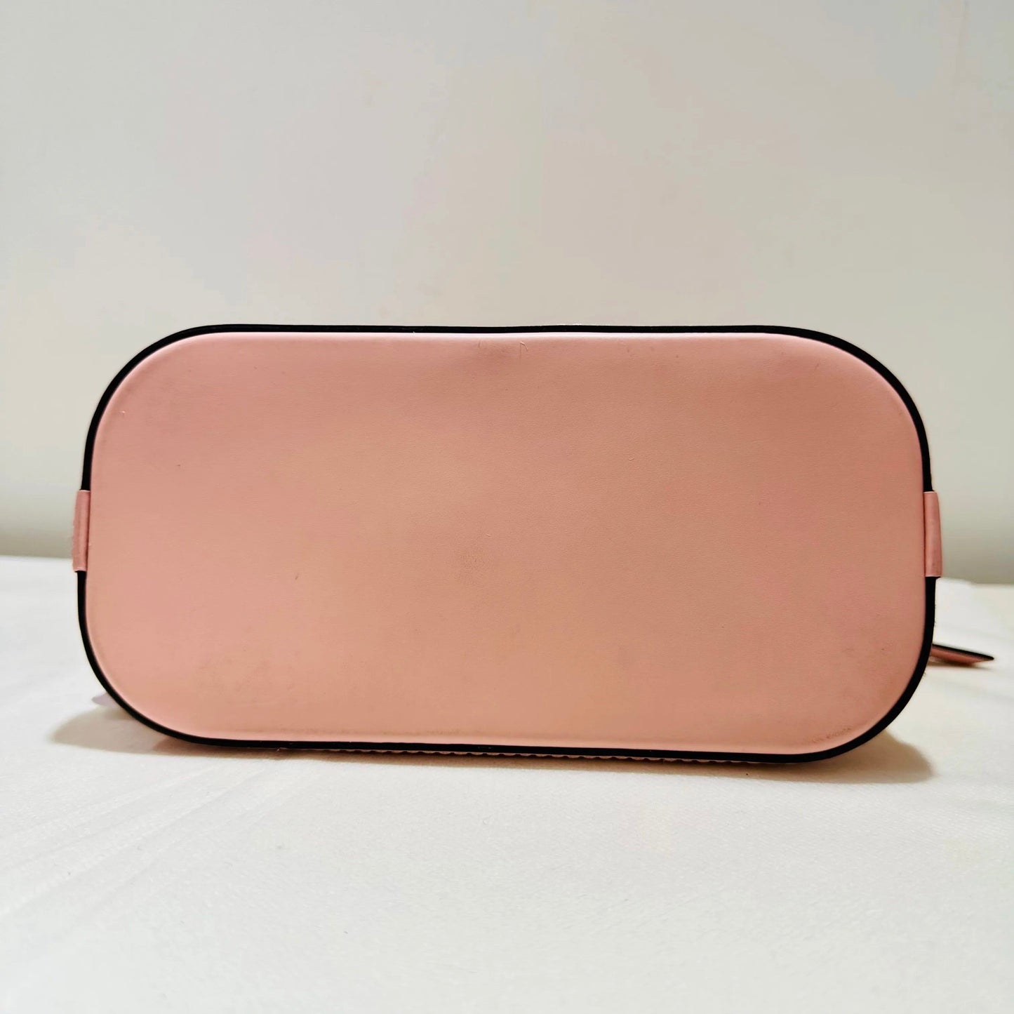 TT! Louis Vuitton BJ1101604055 Alma Pink EPI Crossbody Bag