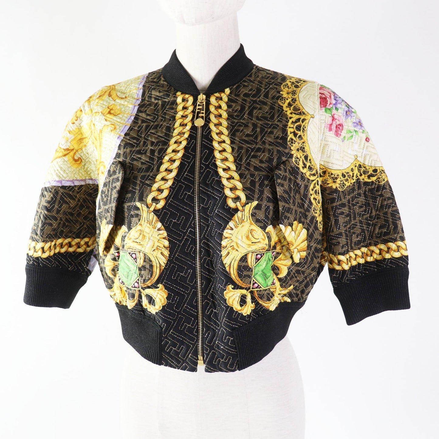 FENDI Blouson FJ7258 Outer: 100% silk, Filling: 69% polyester, Filling: 27% nylon, Filling: 4% polyurethane, Lining: 100% silk Black type Multi Women 36