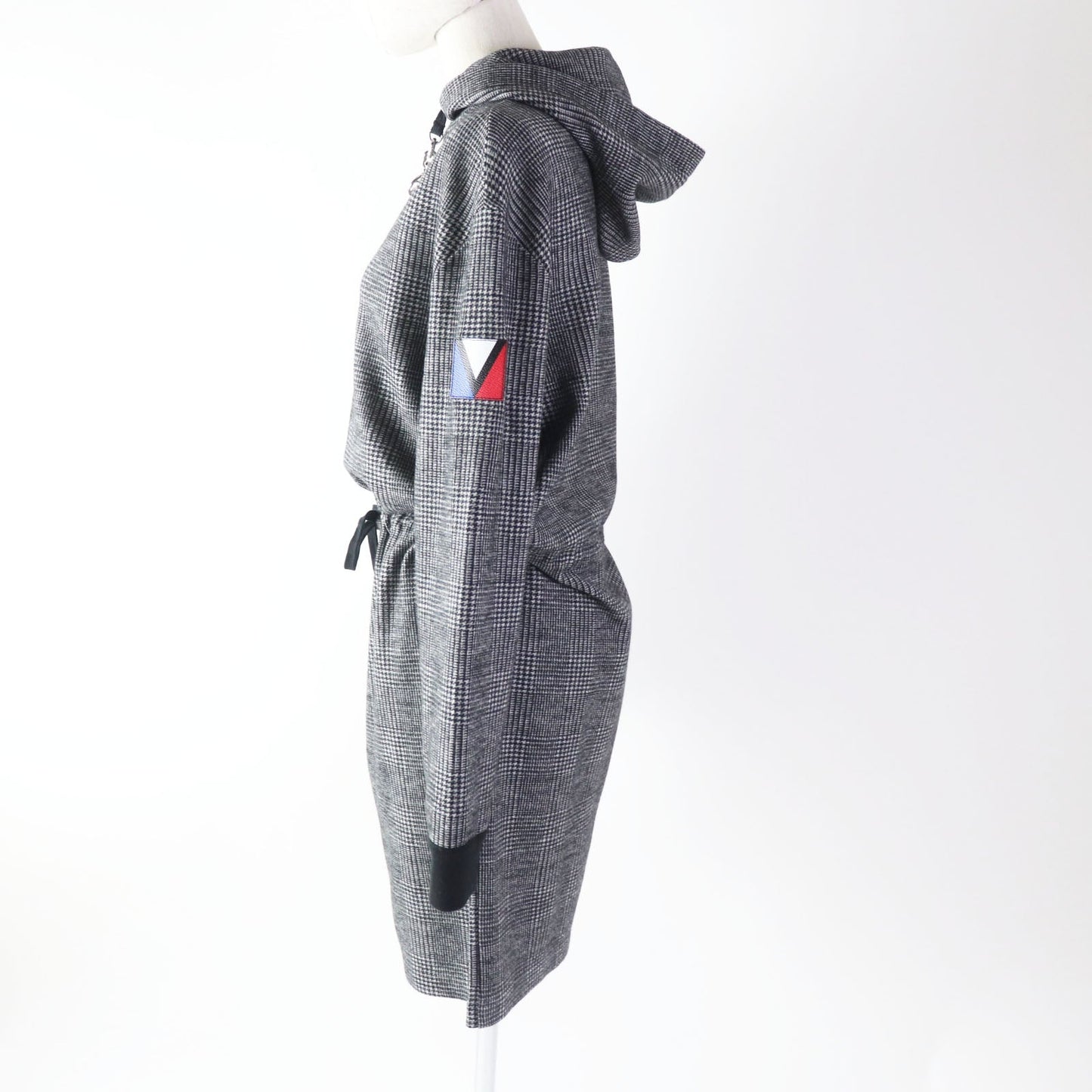 LOUIS VUITTON one piece 1AC3MF Outer: 100% wool, Lining: 100% cotton, Part: 90% wool, Part: 8% nylon, Part: 2% polyurethane, Patch: 100% cotton PVC coated sheep leather Gray black Prince of Wales Hoodie Dress Women M