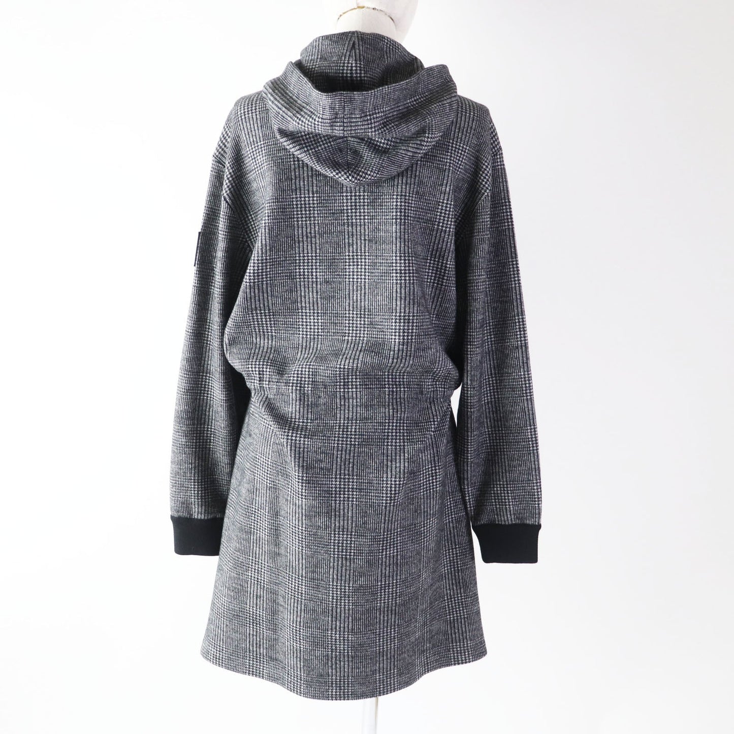 LOUIS VUITTON one piece 1AC3MF Outer: 100% wool, Lining: 100% cotton, Part: 90% wool, Part: 8% nylon, Part: 2% polyurethane, Patch: 100% cotton PVC coated sheep leather Gray black Prince of Wales Hoodie Dress Women M