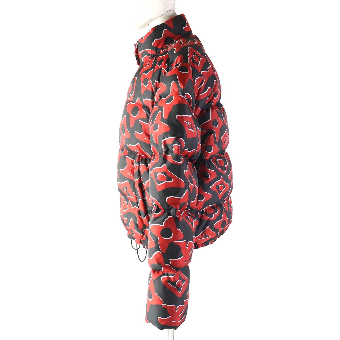 LOUIS VUITTON Down jacket 1A8B3X Outer: 100% polyester, Lining: 53% rayon, Lining: 47% cupra, Filling: down, Filling: feathers Red Black type Women 36