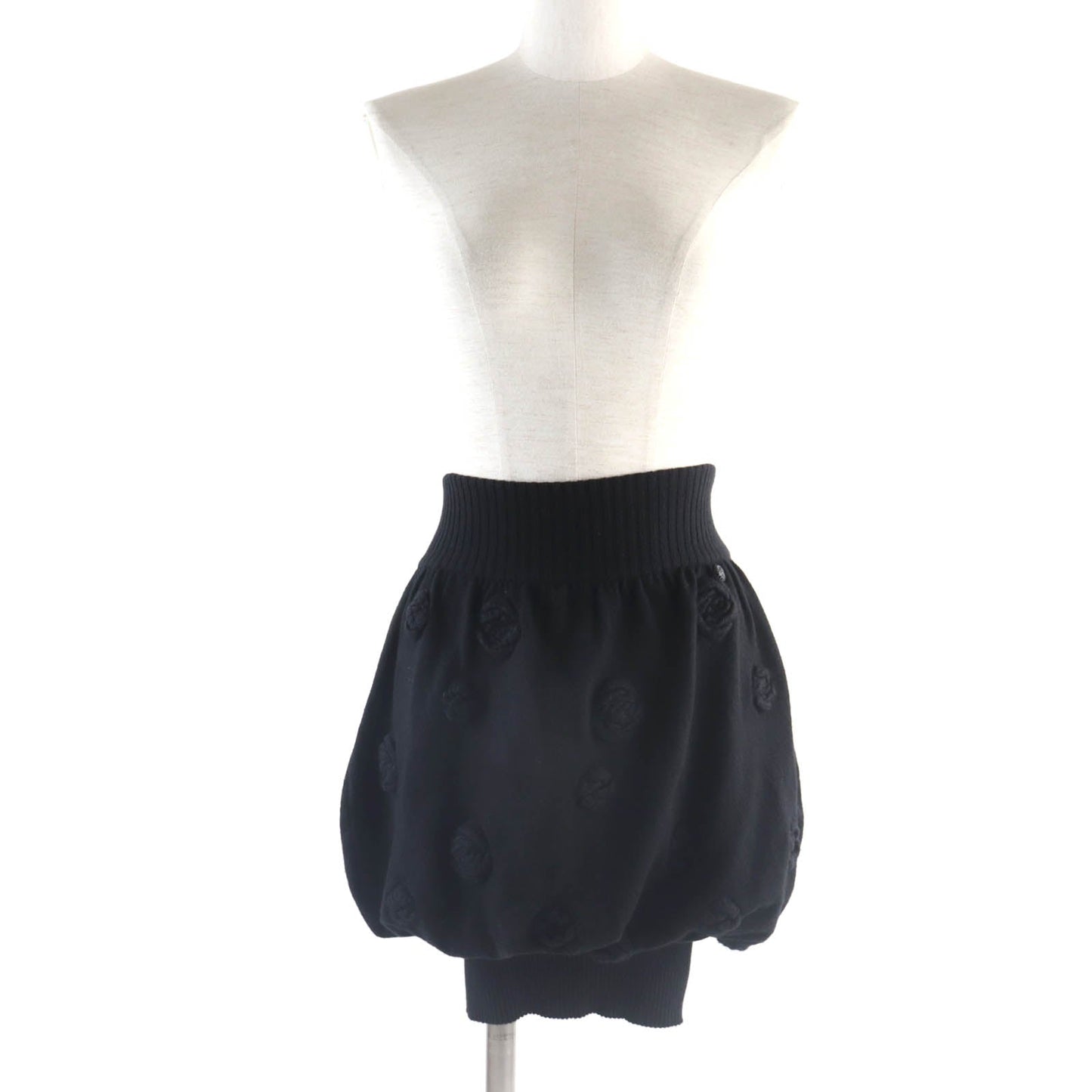 CHANEL skirt P33489 K00889 Outer: 75% cashmere, Outer: 18% nylon, Outer: 4% wool, Outer: 3% mohair, Lining: 100% nylon black Women 34