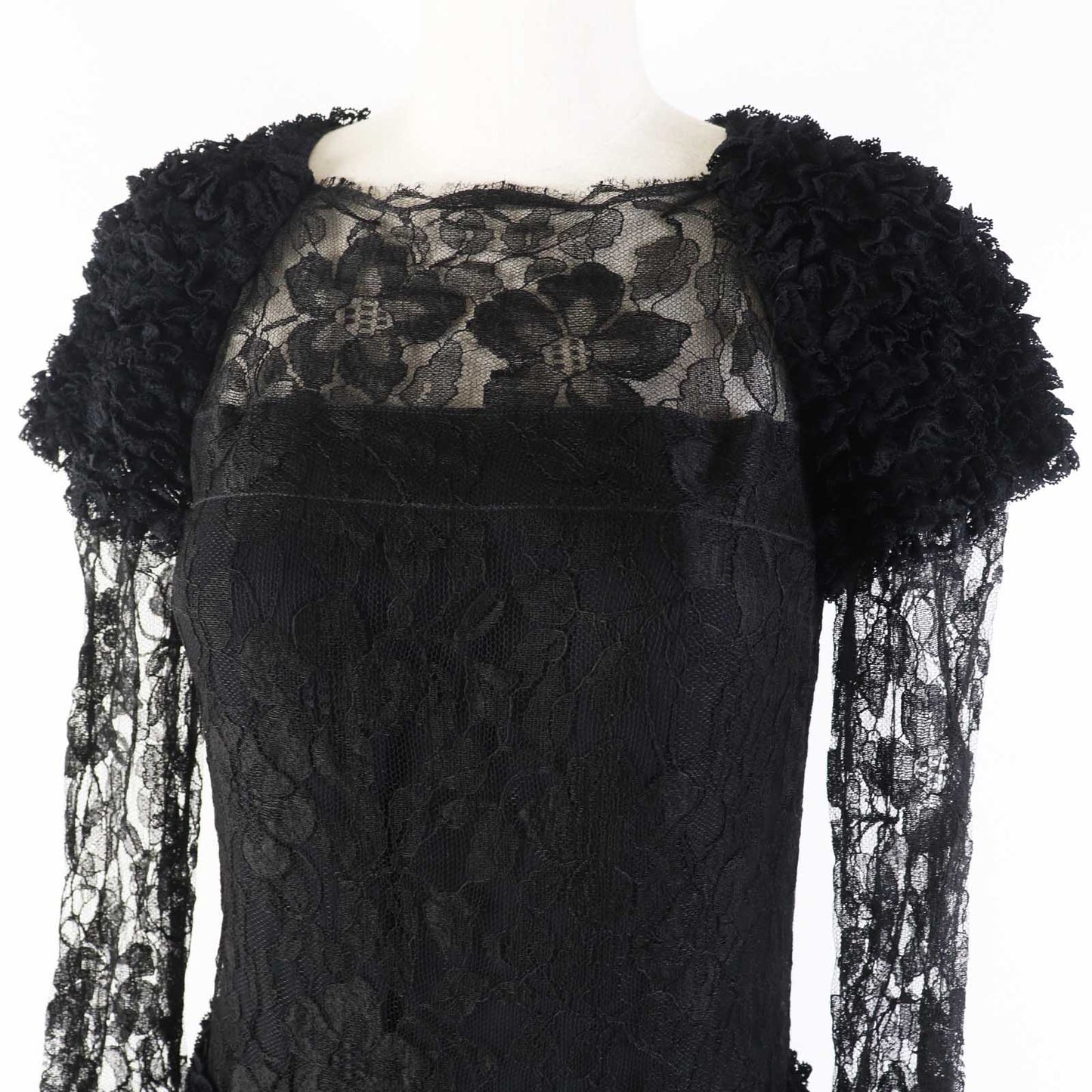 CHANEL one piece P41859 Outer: 73% rayon, Outer: 27% nylon, Lining: 100% silk black Women 38