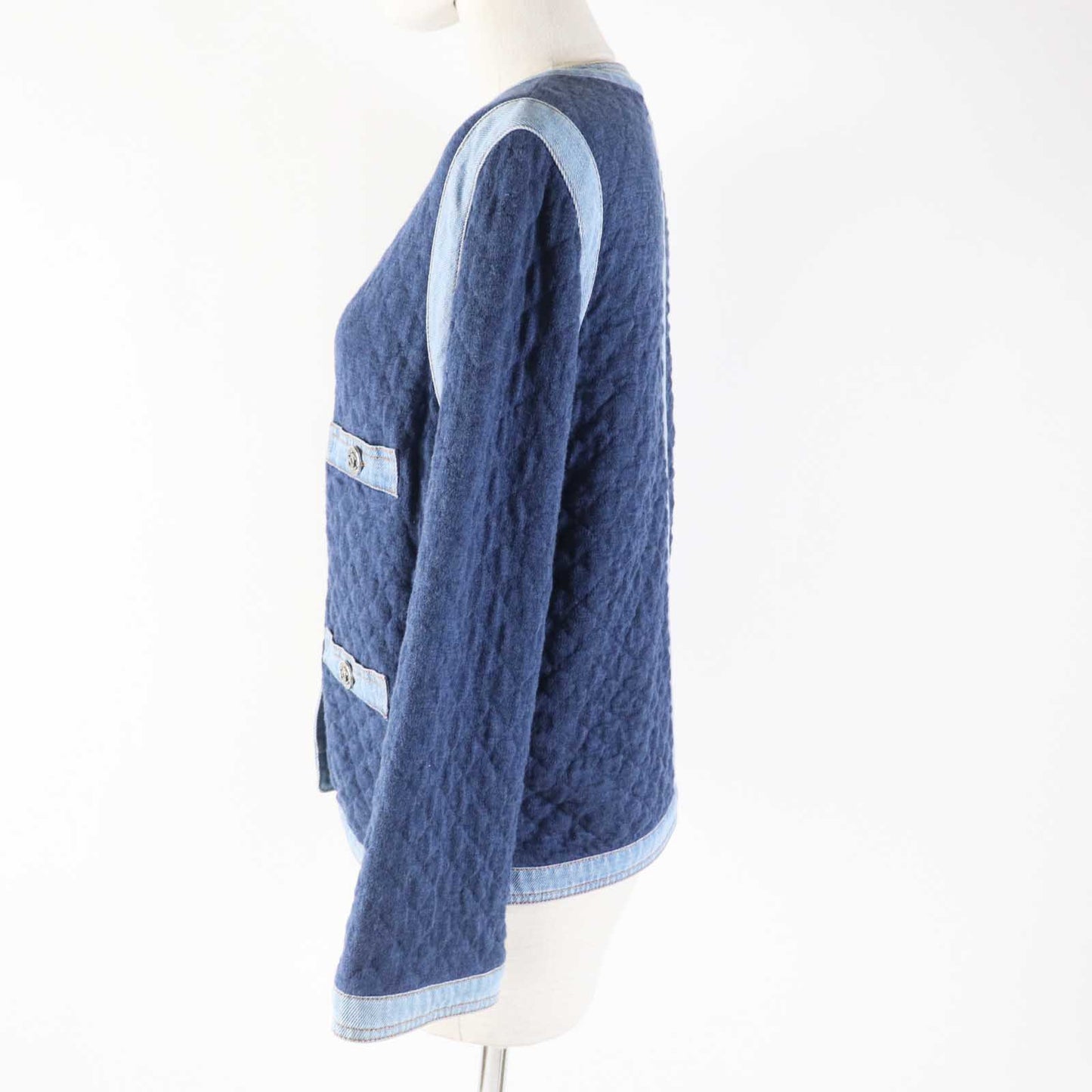 CHANEL No color jacket 20P P63016 Outer material: 82% cotton, Outer material: 15% viscose (rayon), Outer material: 3% polyester, Part: 100% cotton Navy light blue Women 34