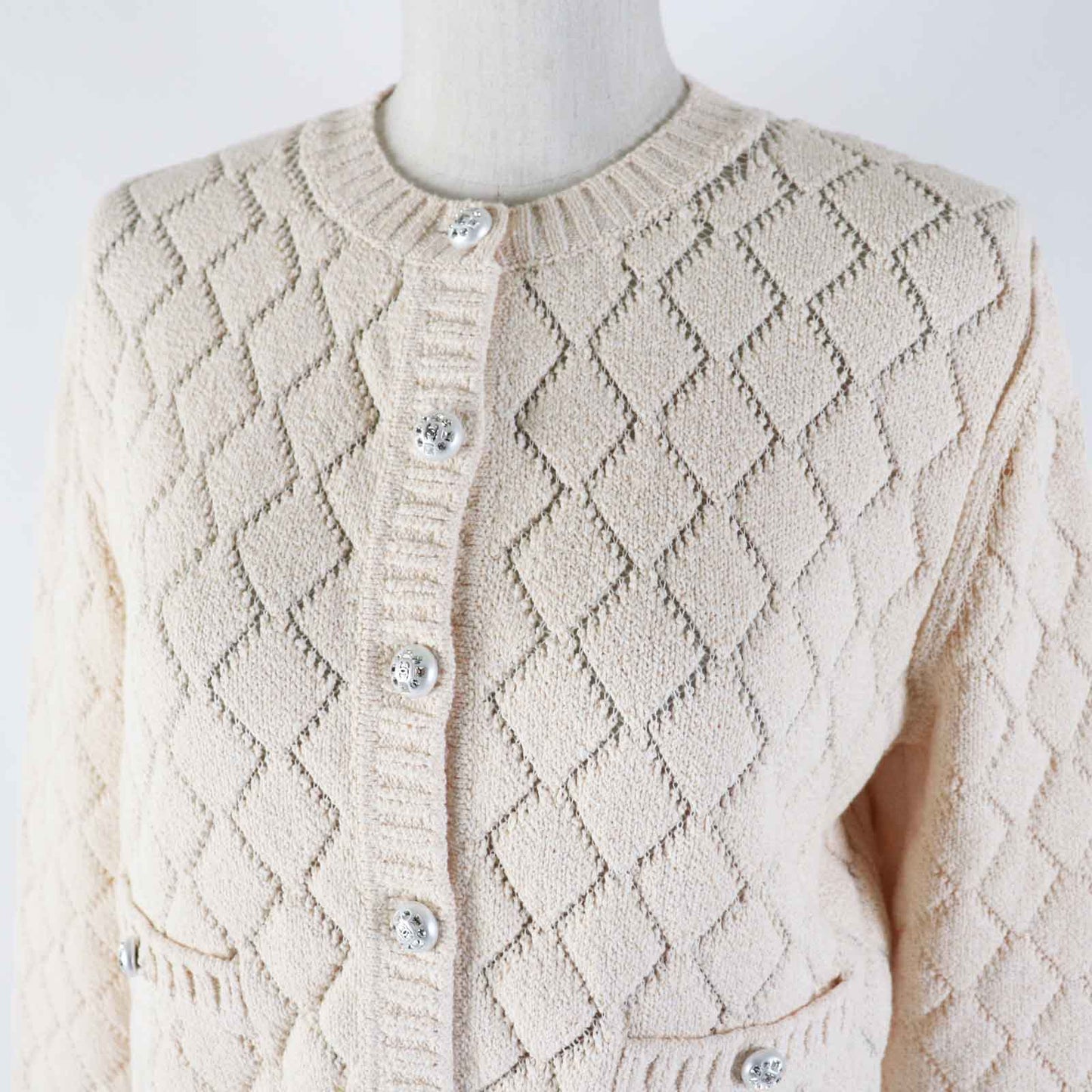 CHANEL cardigan 23S P74515 Outer: 86% cotton, Outer: 14% polyamide, Part: 78% cotton, Part: 21% polyamide, Part: 1% polyurethane Light orange Women 36