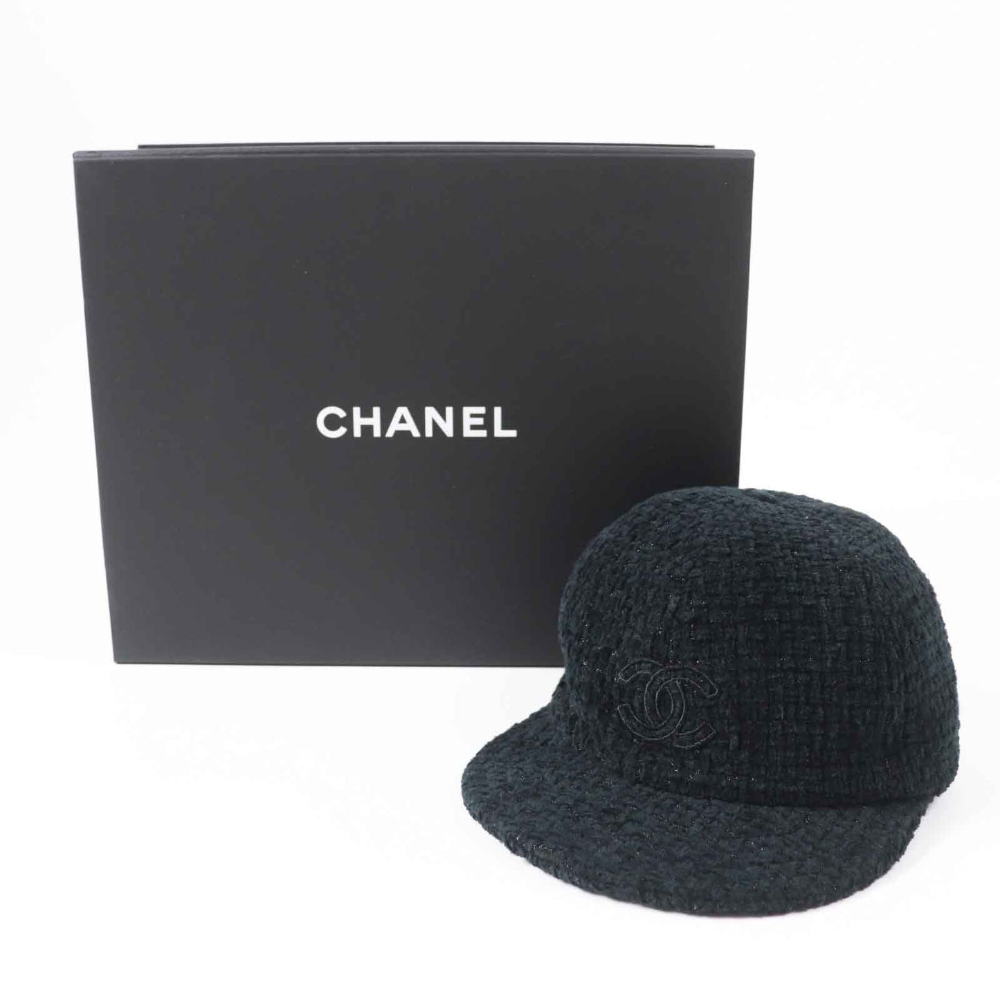 CHANEL cap 22B AA8562 Outer material: 68% cotton, Outer material: 23% wool, Outer material: 5% silk, Outer material: 3% polyester, Outer material: 1% polyamide (nylon) Black glitter Women M